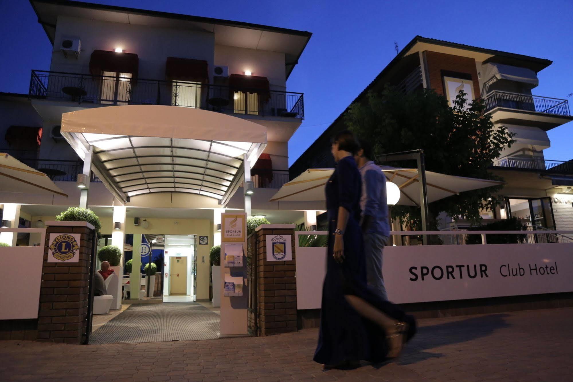 Sportur Club Hotel Cervia Dış mekan fotoğraf